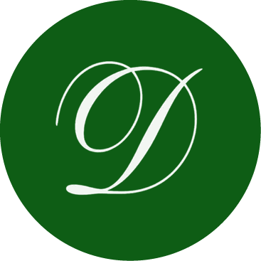 Dunkelgrüner Kreis zeigt ein verziertes "D"